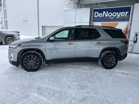 Certified 2023 Chevrolet Traverse RS w/ LPO, Floor Liner Package image 11