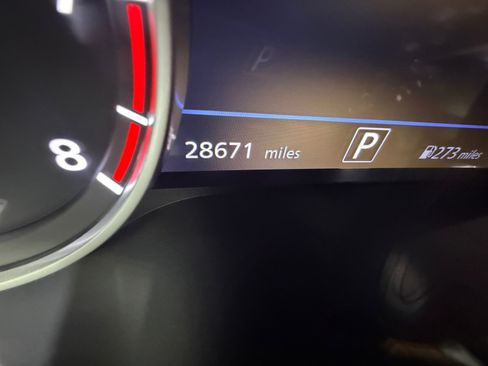 Certified 2021 Nissan Sentra SR FWD image 11