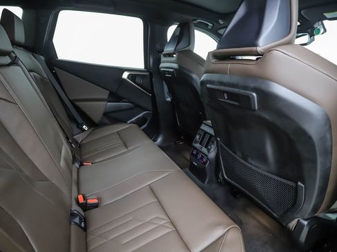 Used 2025 BMW X3 xDrive30i w/ Premium Package image 27