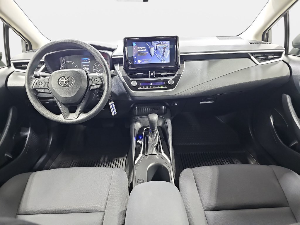 Used 2024 Toyota Corolla LE FWD image 10