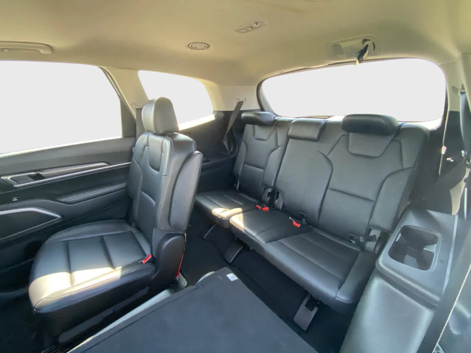 Used 2024 Kia Telluride S w/ S Sunroof Package FWD image 14