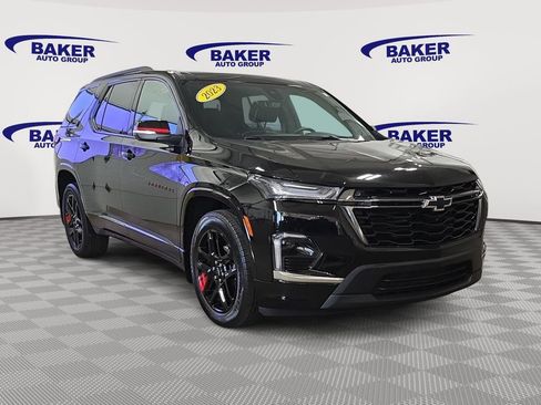 Certified 2023 Chevrolet Traverse Premier w/ Redline Edition AWD/4WD image 3
