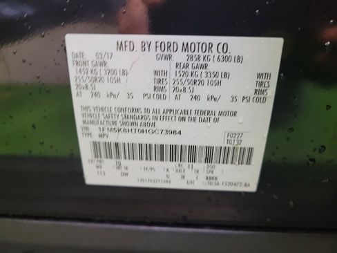 Used 2017 Ford Explorer Platinum image 33