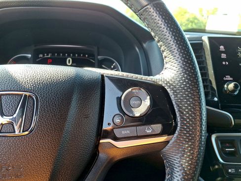 Used 2022 Honda Passport Elite image 18
