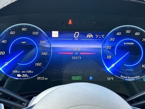 Certified 2023 Mercedes-Benz EQS 580 4MATIC SUV image 18