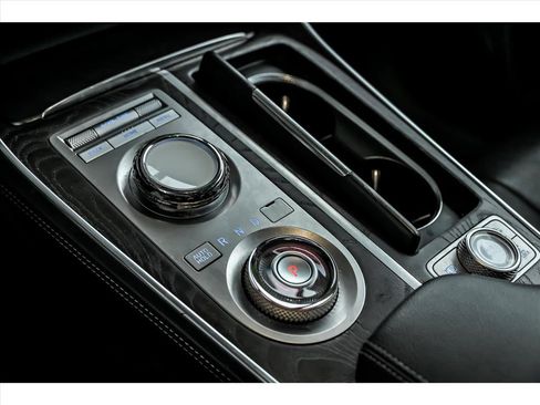 Used 2023 Genesis GV80 2.5T w/ Prestige Package image 23