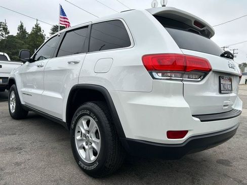 Used 2015 Jeep Grand Cherokee Laredo w/ Quick Order Package 23E RWD image 5