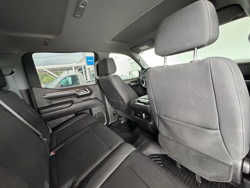 Used 2022 Chevrolet Silverado 1500 RST AWD/4WD image 26