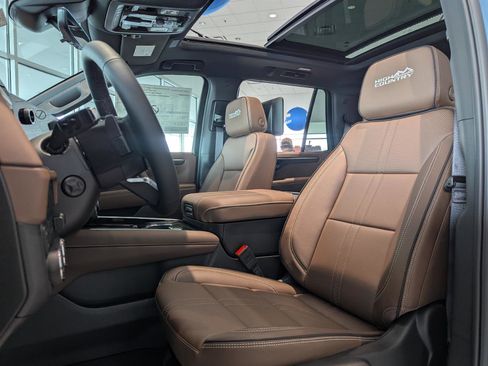 New 2026 Chevrolet Tahoe High Country image 8