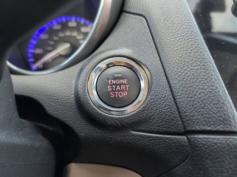 Used 2017 Subaru Legacy 2.5i Limited image 17