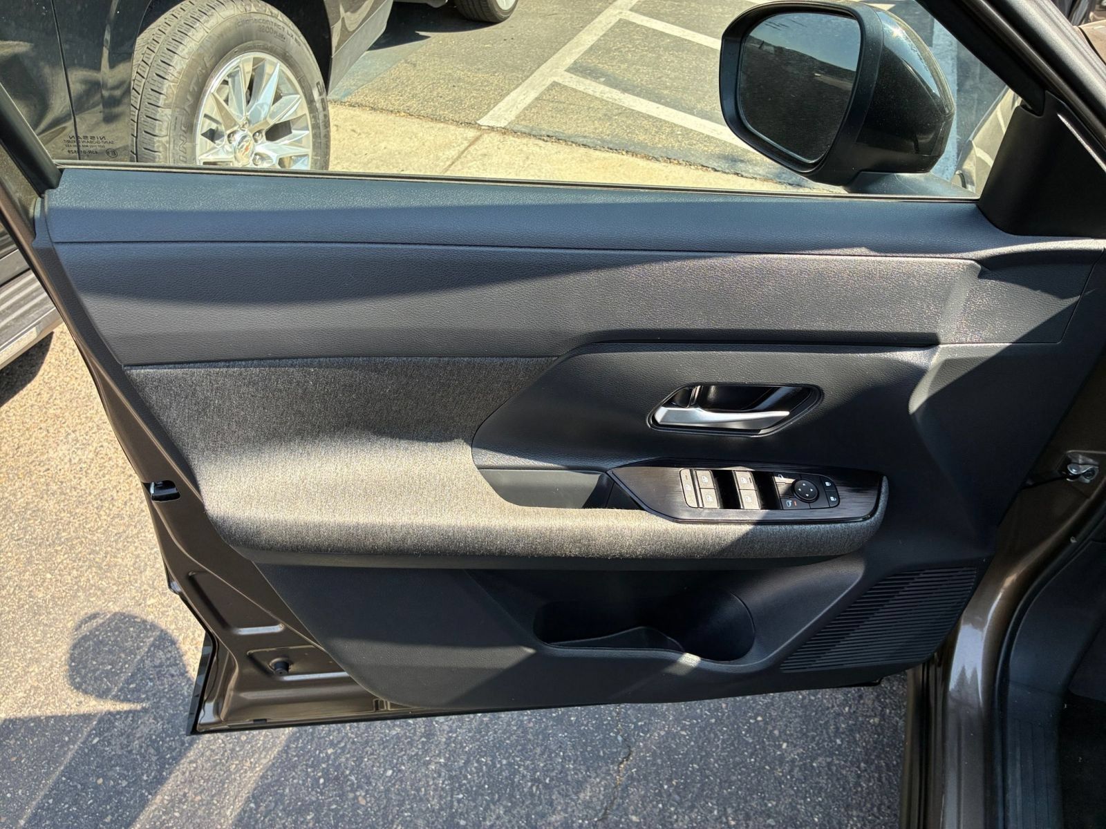 Used 2026 Nissan Kicks SV FWD image 18