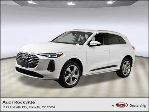 New 2025 Audi Q5 Premium Plus image 1