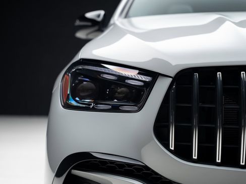 Used 2025 Mercedes-Benz GLE 53 AMG 4MATIC Coupe image 9