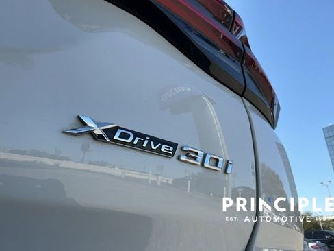 Used 2024 BMW X3 xDrive30i w/ Convenience Package image 11