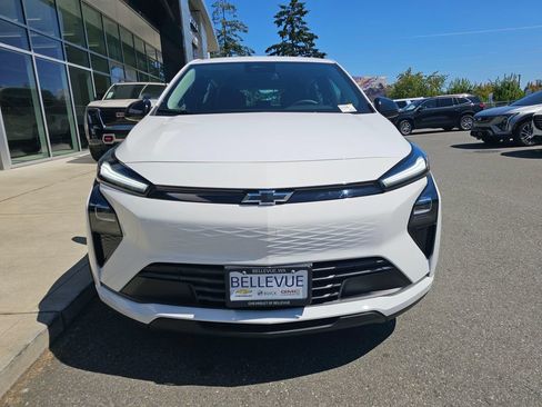New 2027 Chevrolet Bolt LT w/ Comfort Package FWD image 2