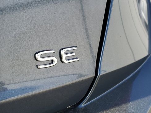 New 2026 Volkswagen Jetta SE FWD image 6