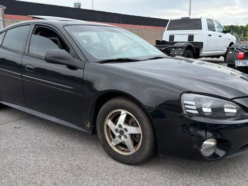 Used 2004 Pontiac Grand Prix GT2 w/ Leather Trim Pkg FWD image 3