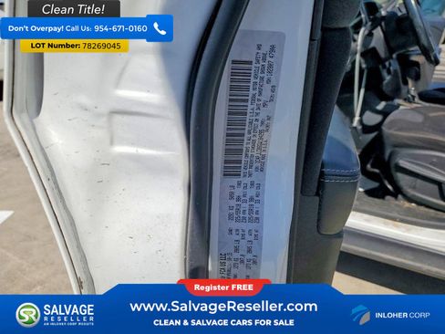 Used 2016 Jeep Cherokee Latitude image 16