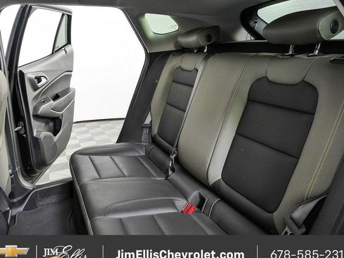 Certified 2025 Chevrolet Trax ACTIV w/ Driver Confidence Package FWD image 18