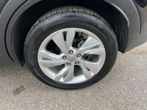 Used 2025 Buick Encore GX Preferred image 25