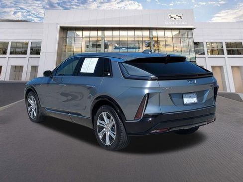 Certified 2024 Cadillac Lyriq Tech AWD/4WD image 10