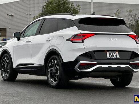 Used 2025 Kia Sportage SX image 6