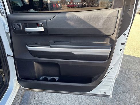 Used 2020 Toyota Tundra SR5 w/ TRD Off-Road Plus Package image 20