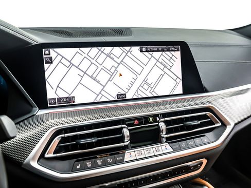 Used 2022 BMW X6 xDrive40i w/ M Sport Package image 20