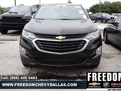 Used 2019 Chevrolet Equinox LT FWD image 2