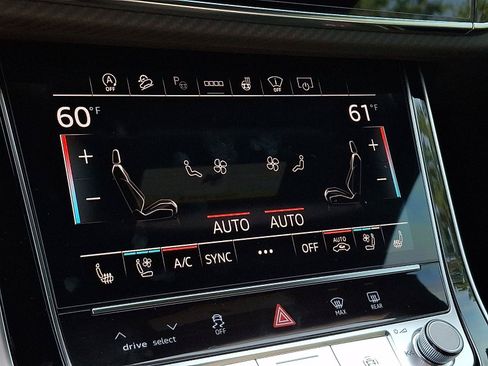 New 2026 Audi SQ8 Prestige AWD/4WD image 14