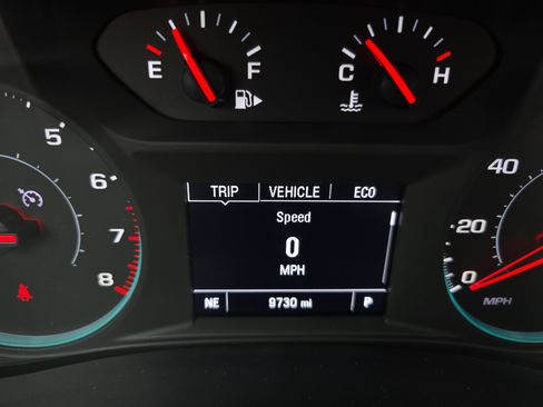 Used 2024 Chevrolet Malibu RS FWD image 23