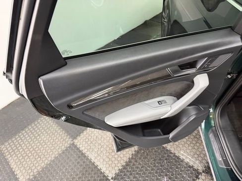 Used 2018 Audi SQ5 Premium Plus w/ S Sport Package image 36