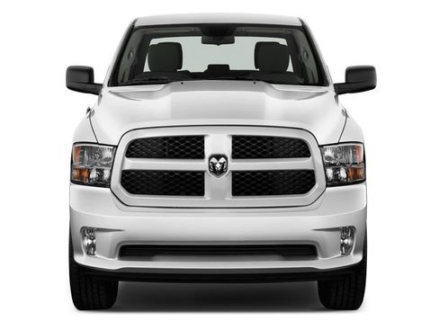 Used 2019 RAM 1500 Express AWD/4WD image 5
