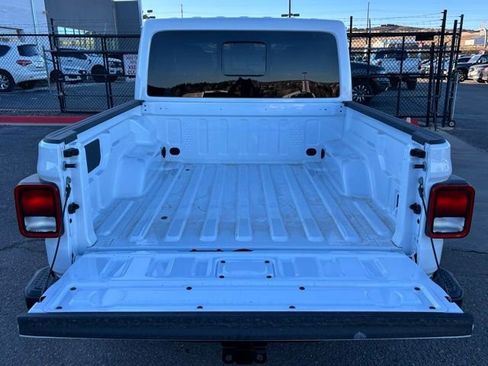 New 2026 Jeep Gladiator Sport image 22
