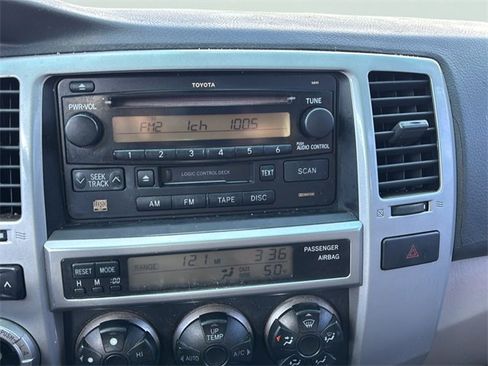 Used 2005 Toyota 4Runner SR5 image 22