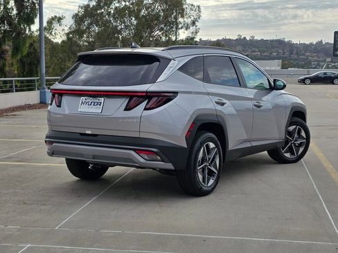 New 2025 Hyundai Tucson SEL image 5