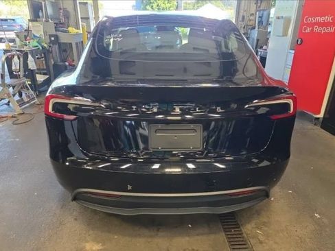 Used 2025 Tesla Model 3 Long Range RWD image 2