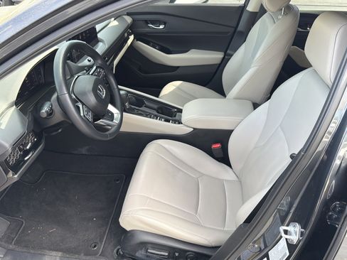 Certified 2025 Honda Accord Touring image 20