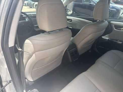 Used 2018 Toyota Avalon XLE Premium FWD image 26