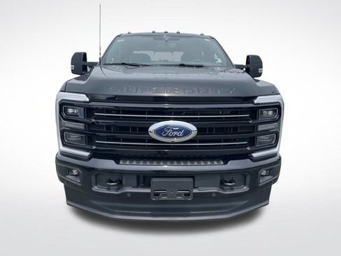 Used 2026 Ford F250 Platinum AWD/4WD image 8
