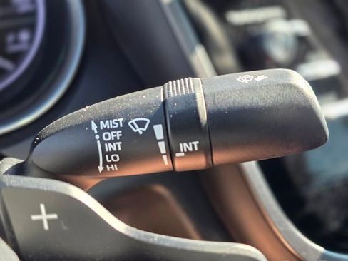 Used 2020 Toyota Camry SE image 34