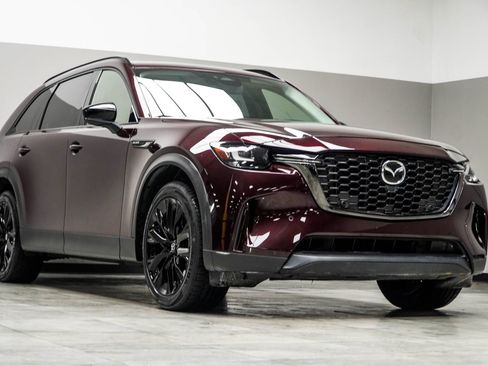 Used 2025 MAZDA CX-90 3.3 Turbo w/ Premium Sport Pkg image 4