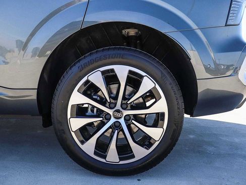 New 2026 Audi Q3 quattro 2.0T image 13