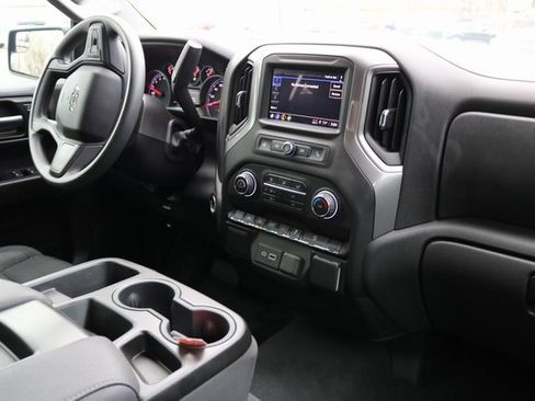 Used 2024 Chevrolet Silverado 1500 Custom Trail Boss image 17