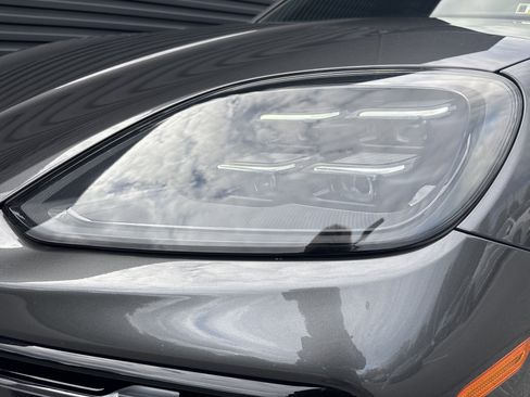 Certified 2024 Porsche Cayenne S image 25