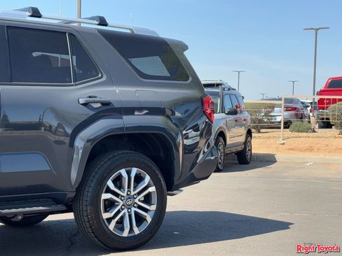 Certified 2026 Toyota 4Runner Limited AWD/4WD image 10