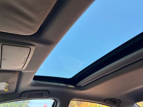 Used 2016 Honda Accord EX-L image 32