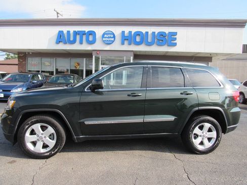 Used 2011 Jeep Grand Cherokee Laredo AWD/4WD image 5