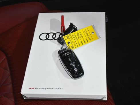 Used 2023 Audi SQ7 Prestige AWD/4WD image 70
