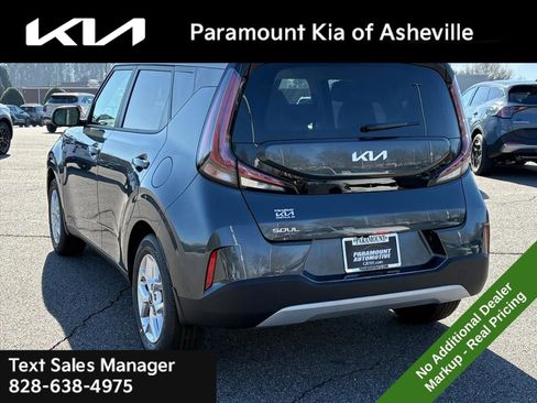 New 2025 Kia Soul LX image 4